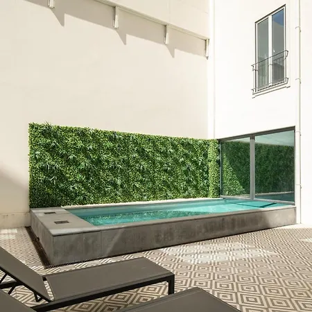 Brulle - 2 Bedrooms, Gym And Pool In Arroios Apartment *