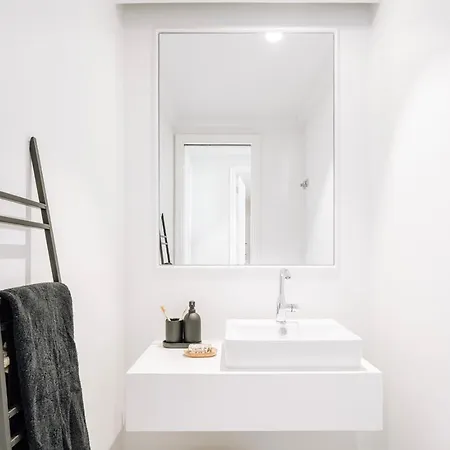Lejlighed Brulle - 2 Bedrooms, Gym And Pool In Arroios Lisboa
