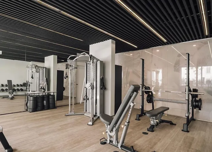 Brulle - 2 Bedrooms, Gym And Pool In Arroios *